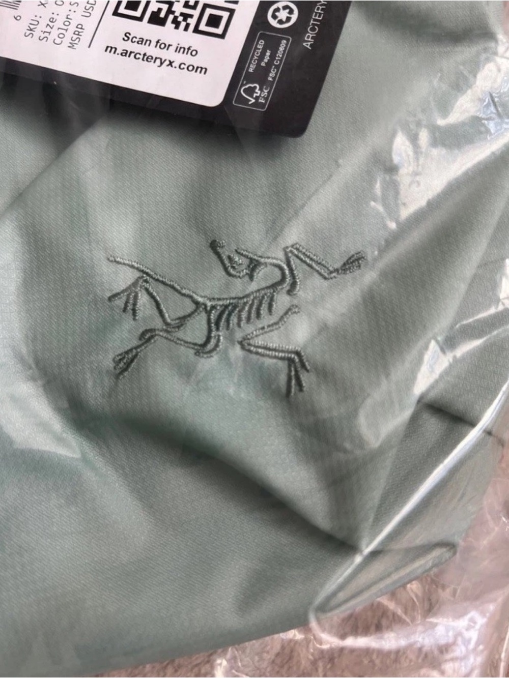 ARC’TERYX Heliad 6L Stone Green Crossbody Bag Tags Cut Off, Otherwise New - Picture 9 of 10